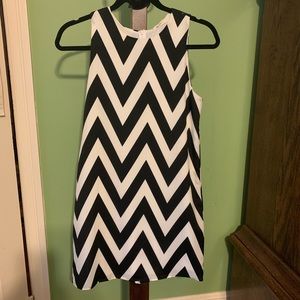 Black and White Chevron Dress size Small